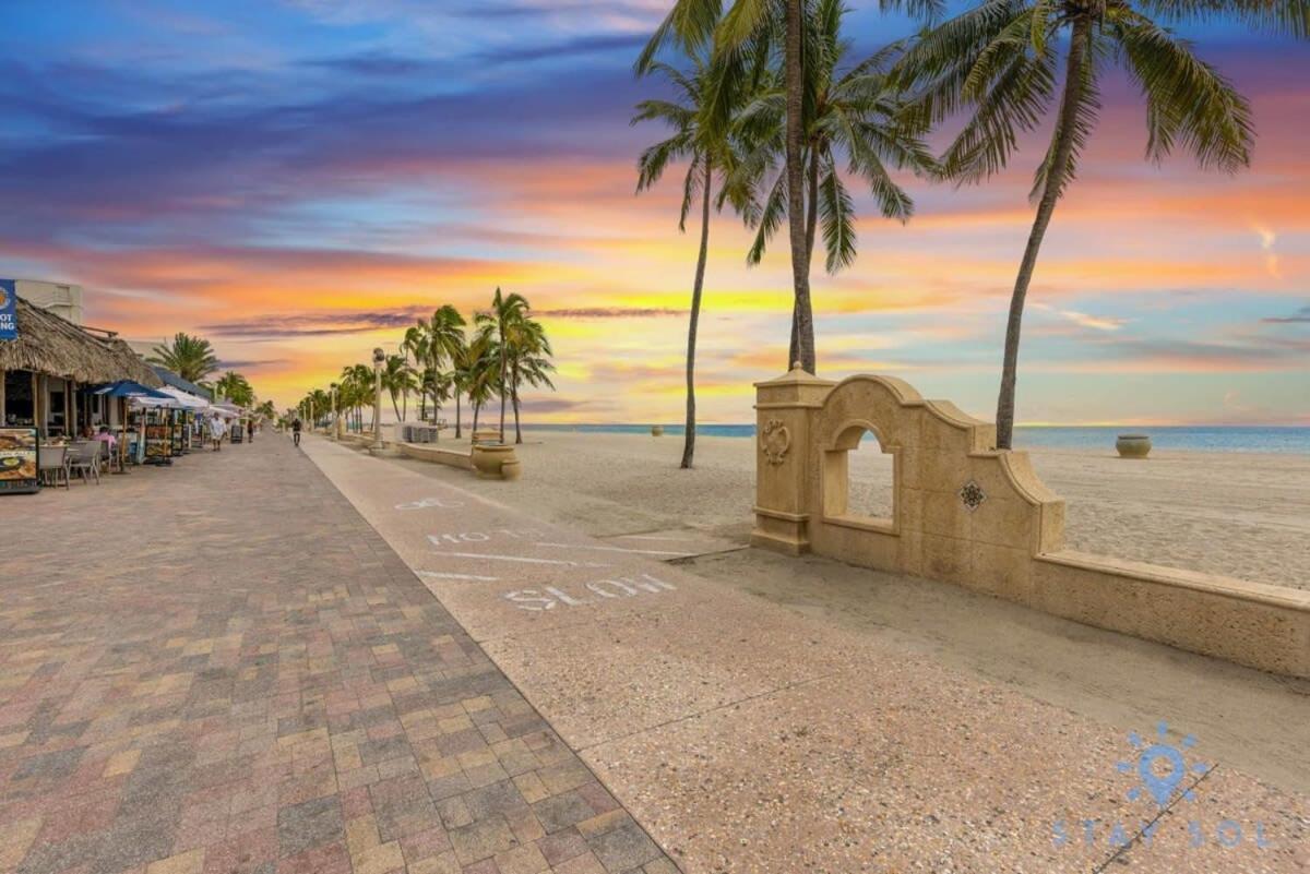 Best Stay - Rooftop Pool - Hollywood Beach Board - Walk ภายนอก รูปภาพ